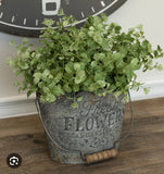 Boxwood And Berry Bush, 12", Green